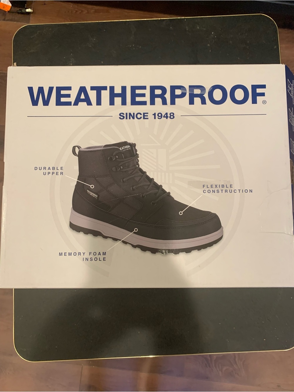 New Weatherproof Men’s Black and Gray Lace-Up Winter Boots. Size 11